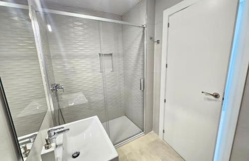 Apartamento 1ª Línea de playa Planta Vistas a Casco Histórico - Foto 7