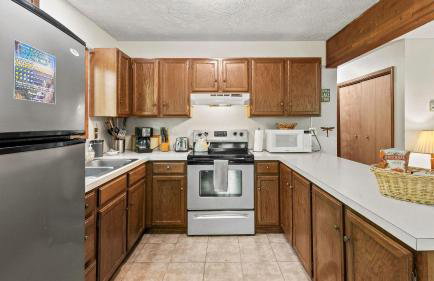 7mins to Skiing, Fire Pit, Game Table Lake Access Hygge Home by Avantstay - Photo 15