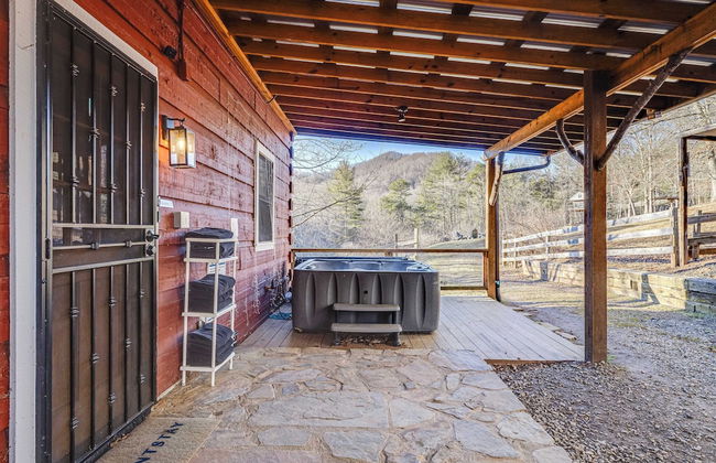 Red Cedar by Avantstay Cabin w/ Hot Tub + Views! - Foto 10