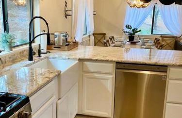 B-B Ranch Cottage~Heart of Gold Country~*HOT TUB* - Foto 6