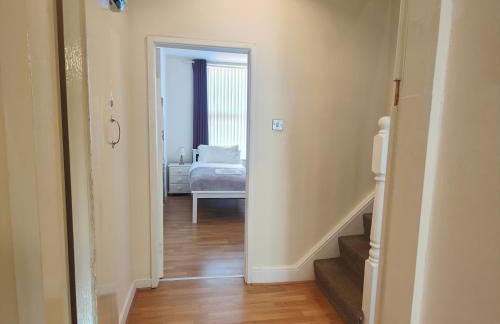 Home from home - 2 bedroom apartment - Foto 12