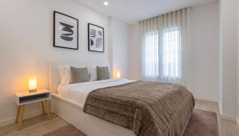 Homely 2BDR Apartment by LovelyStay - Photo 4