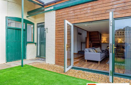 ByEvo Oswestry Barn - Quirky romantic retreat or Cosy contractor base - Foto 9