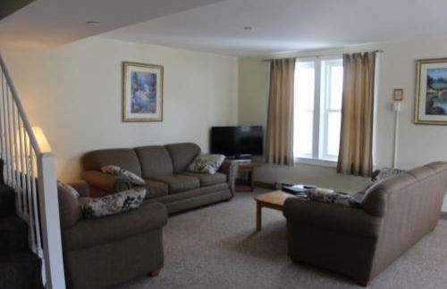 Town Square Condominiums - Foto 2