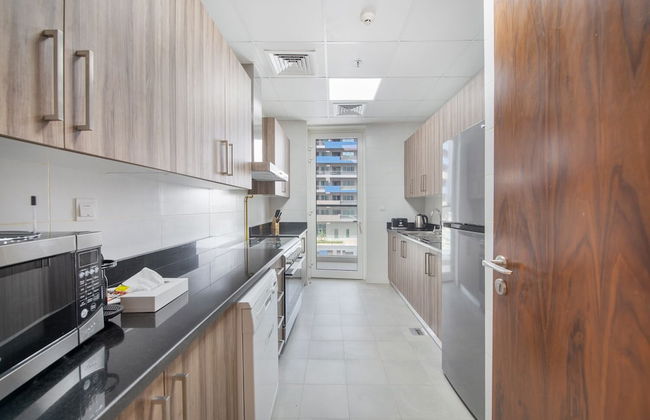 Luxe Apartments near Dubai Mall, Burj Khalifa - Pool, Gym, & Parking by Sojo Stay - Photo 54