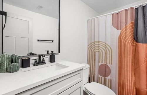 Hot Tub - Gym - Pizza Oven - PS5 - Ping Pong - 2MIN from DT - Foto 53