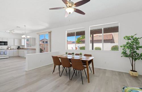 Catalina Pool-side Hideaway 4 Bed 3 Bath - Foto 12