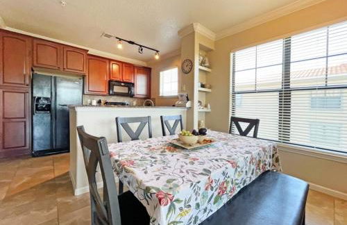 Radiant Condo 3 Bedroom Condo by RedAwning - Foto 7