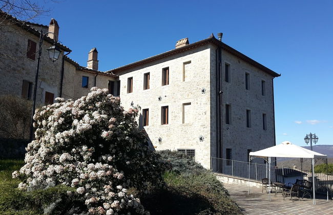 Castello Izzalini Todi Resort - Foto 1