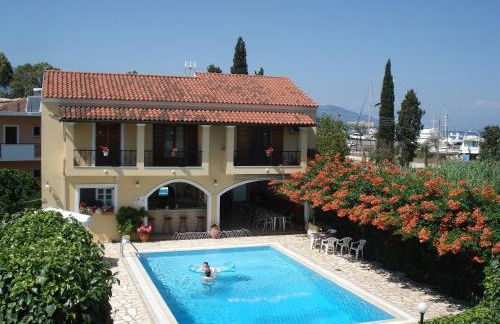 Kalypso Gouvia - Foto 25