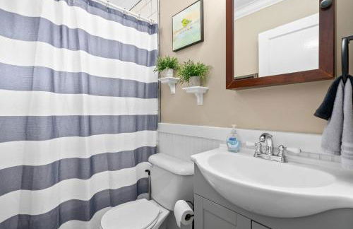 The Gameroom on Madison - Large Home Accommodates 12 Guests (102 Madison Ter) - Foto 6