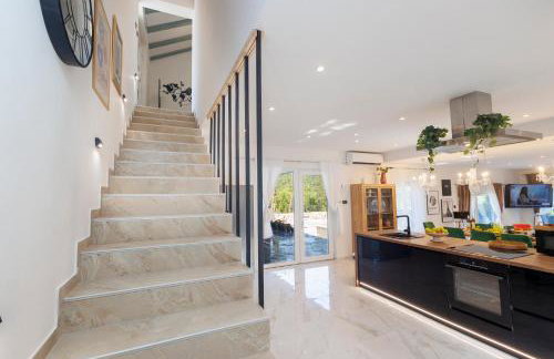 Luxury Villa Andrea Vrzika in forest near the sea with heated pool - Foto 38