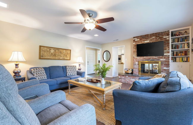 East Valley Manor by Avantstay Minutes to the Beach - Foto 8