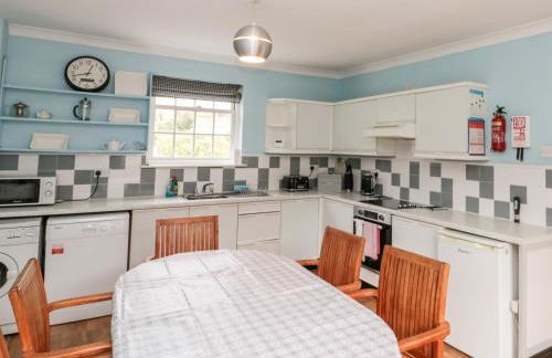 Bella's Cottage - Photo 6