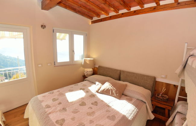 Holiday Home in Massarosa With Pool & Hill Views - Foto 3