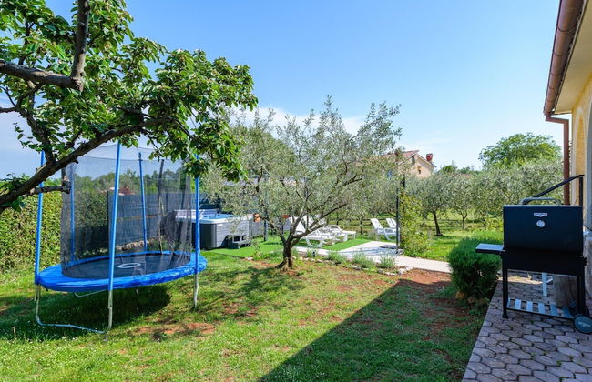 Spacious Apartment With Garden - Foto 15