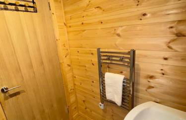 Isabels Cabin - Photo 3