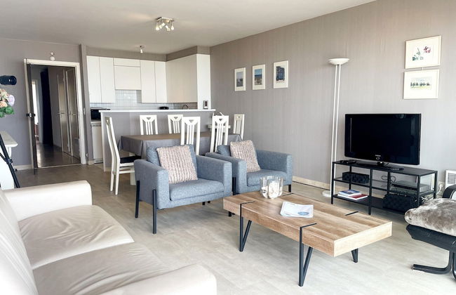 Apartment in Nieuwpoort by the Beach - Photo 5