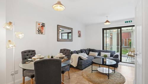 Modern Refurbished 2 Bed House Ideal for Business & Families - Foto 2