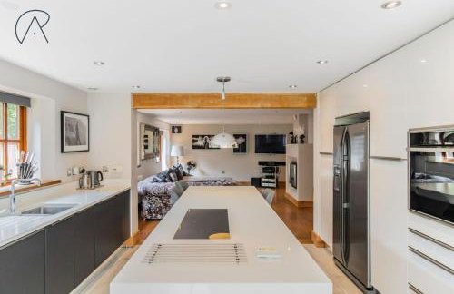 Dorney Barn, Close To Windsor Legoland - Photo 3