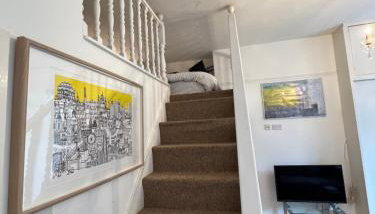 Mezzanine Studio Flat in Putney - Foto 4