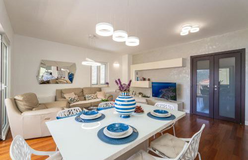 Seaview Apartment with Free Garage Parking 2 min to Beach Zaton near Dubrovnik - Photo 7