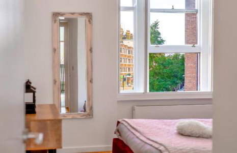 INTERIOR-DESIGN Apartment with HUGE Terrace - Photo 40