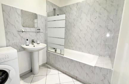 Cinnabar - Appartement 10 personnes - Check in h24 & Wifi - Foto 23