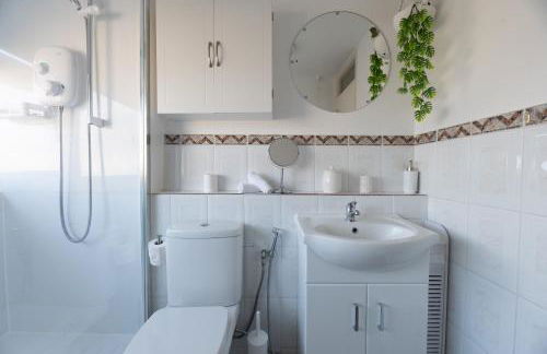 Lovely spacious house with parking Ham London - Pass the Keys - Foto 7