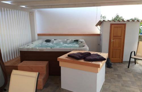 Mediterranean paradise on the island of Sestrunj - Photo 18