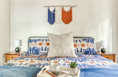 Thompson Cabin - Charming Salmon Riverfront A-Frame Oasis w/ fireplace - Foto 42