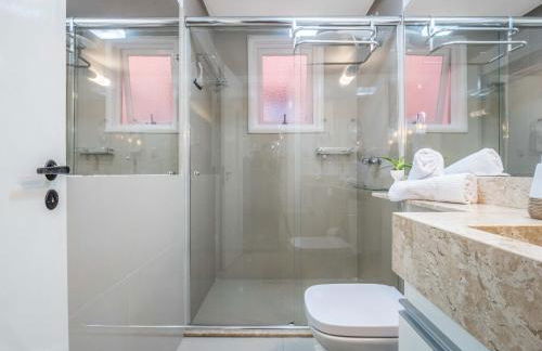 10 min a LAGO NEGRO 2 hab para 6 personas cerca del centro - Foto 38