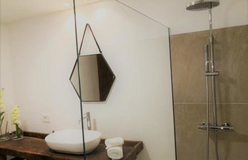 Ikuvium Home - Photo 9