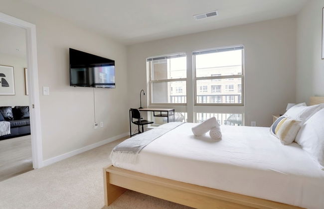 Comfort Apartments Near Capitol City - Photo 8