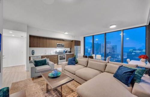 High Floor Unit Heart Of Miami with pool and gym - Foto 6