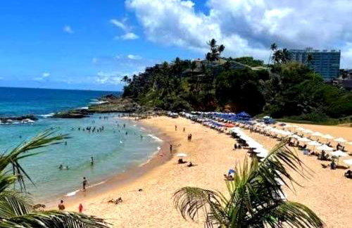 Flat Vista Mar com Piscina e Wi-Fi Rápido Rio Vermelho - Foto 28