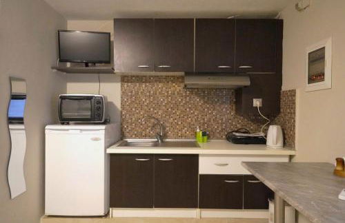 Anestis Studios - Photo 13