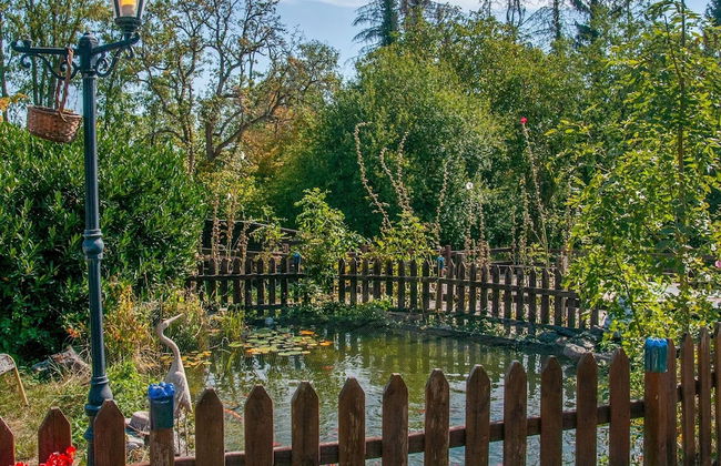 Charming Holiday Home in Houyet Near Forest - Foto 30