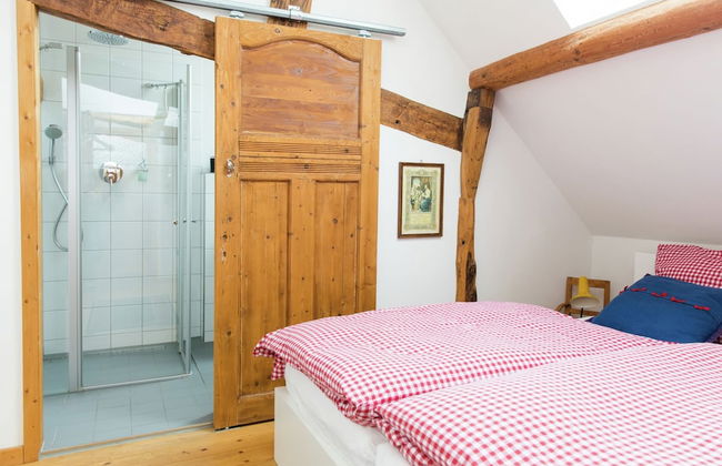 Nostalgic Apartment in the Eifel Region - Photo 4