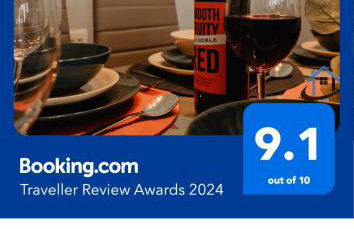 Coyle House, 3 bed,Corby, super kings or twins, driveway, free wi-fi, corporates welcome - Foto 1