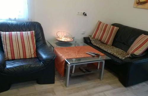 Toll Apartment mit privatem Eingang free Parking Slbst Check-in 30 Zone ruhig keine Ferienwohnung - Photo 5