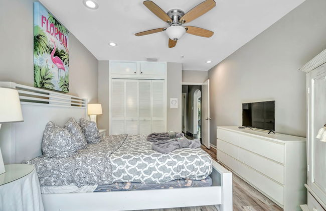 Casa Flamingo Intracoastal Heated Pool - Photo 9