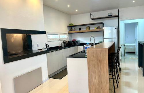 Casa de Praia Nova em Mariluz com Suíte! - Foto 9