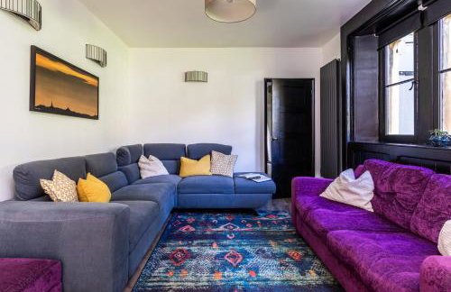 Locksbrook Lodge - Hot Tub - Spacious Outdoor Space - Photo 2