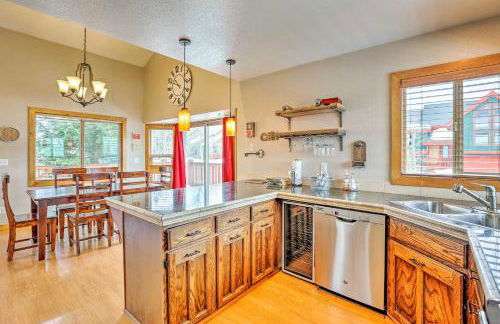 Silverthorne Ski Base with Mtn Views Walk to Trails - Foto 8