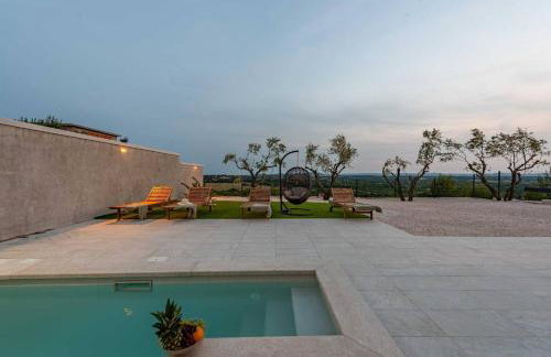 MY DALMATIA - Villa Pezer with heated swimming pool, sauna and Jacuzzi - Foto 16