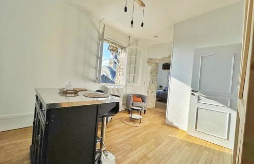 DOMFRONT-BNB : CHIC & CONFORT - Foto 44