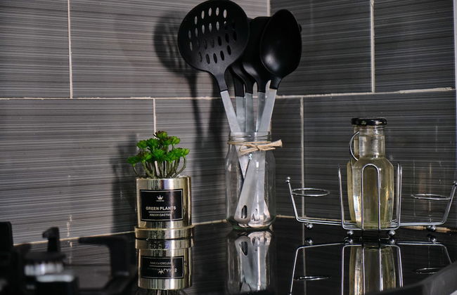 Lujoso Apto WIFI Gratis Balcon y Jacuzzi - Photo 34