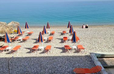 Lefteris Rooms - Foto 3