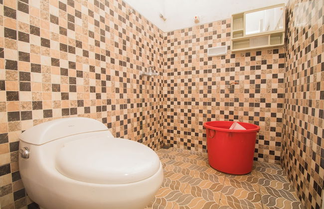 Villa Matahari Tawangmangu powered by Cocotel - Foto 12